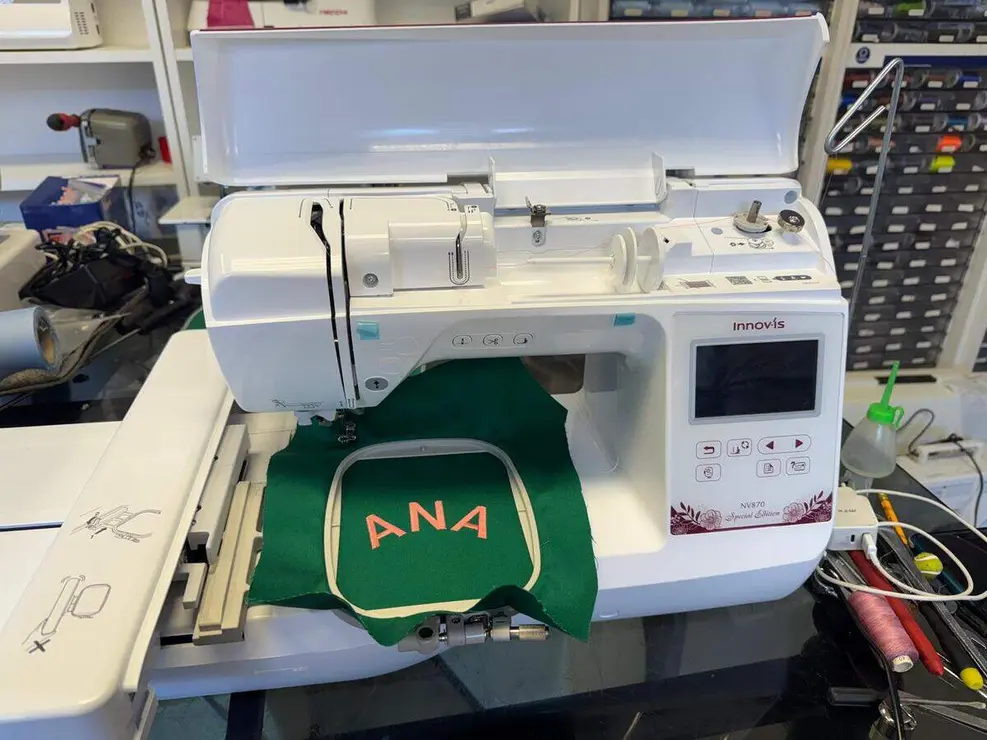 M&Aacute;QUINAS DE COSER CECILIA (1)
