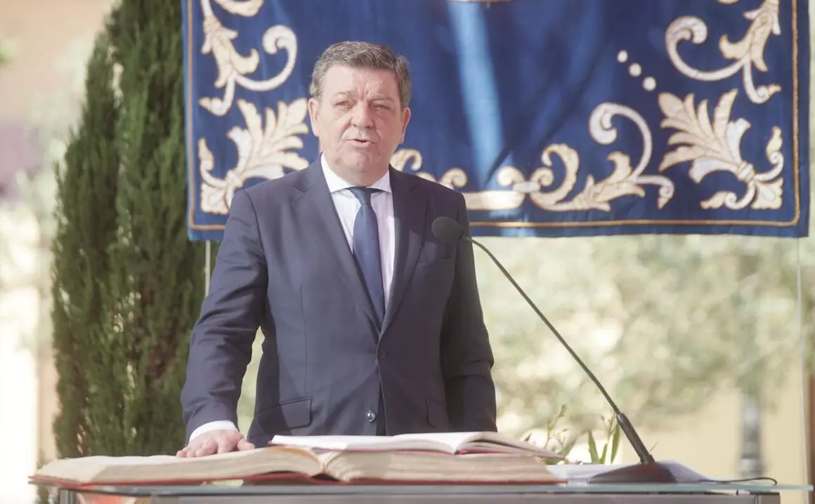 Gobierno (12)