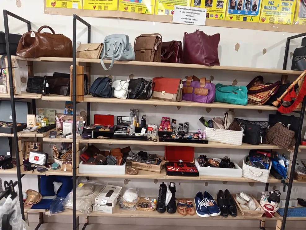 Mercadillo solidario Astorga (6)