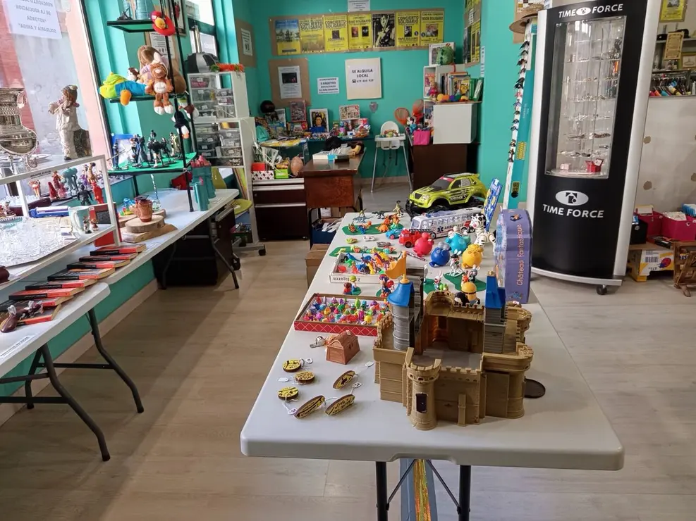 Mercadillo solidario Astorga (7)