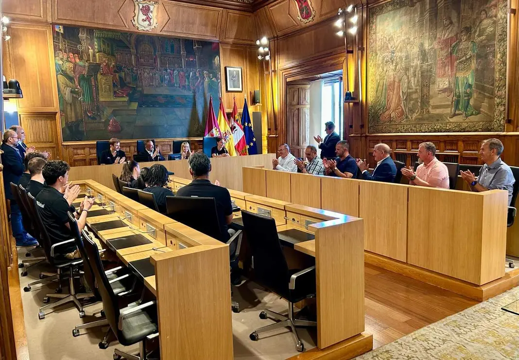Recepci&oacute;n BF Le&oacute;n 2