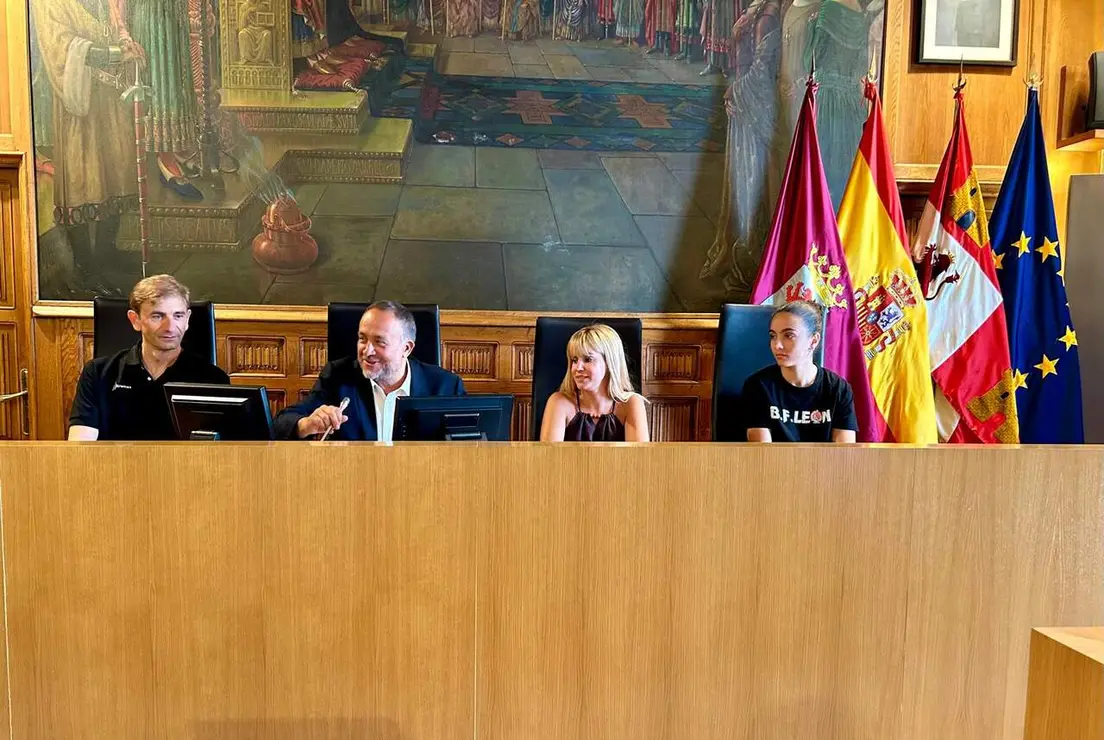 Recepci&oacute;n BF Le&oacute;n 3