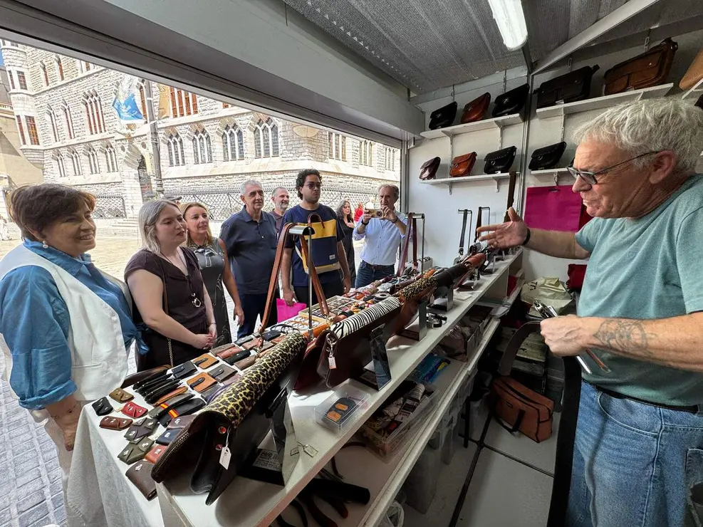 La Feria de la Artesan&iacute;a abre el tel&oacute;n en Ruiz de Salazar con 31 talleres. Foto: Ayto Le&oacute;n.