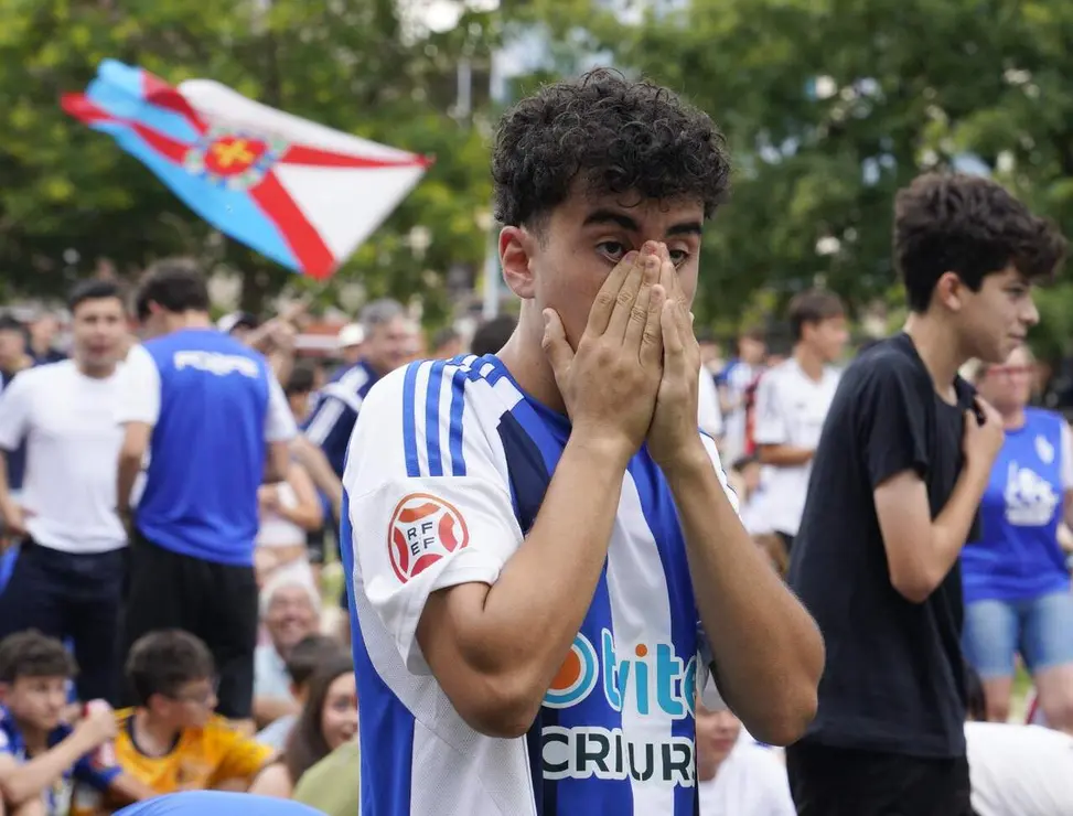 SD Ponferradina (14)