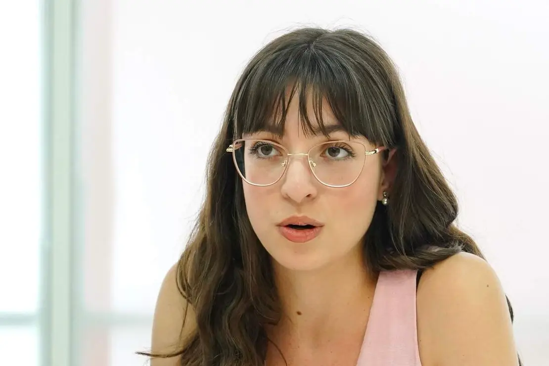 La portavoz del PSOE de Le&oacute;n, Luc&iacute;a de Castro, y el secretario de Pol&iacute;ticas LGTBI+, Jos&eacute; Manuel Rubio, detallan las propuestas socialistas en defensa de los derechos y la igualdad del colectivo LGTBI+ con motivo del Orgullo 2026