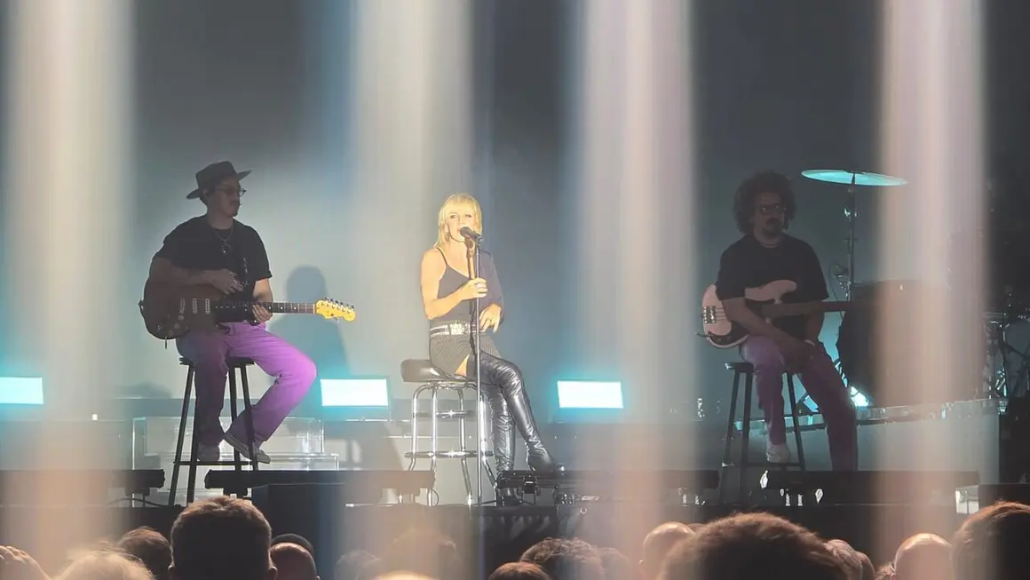 Ana Torroja (20)