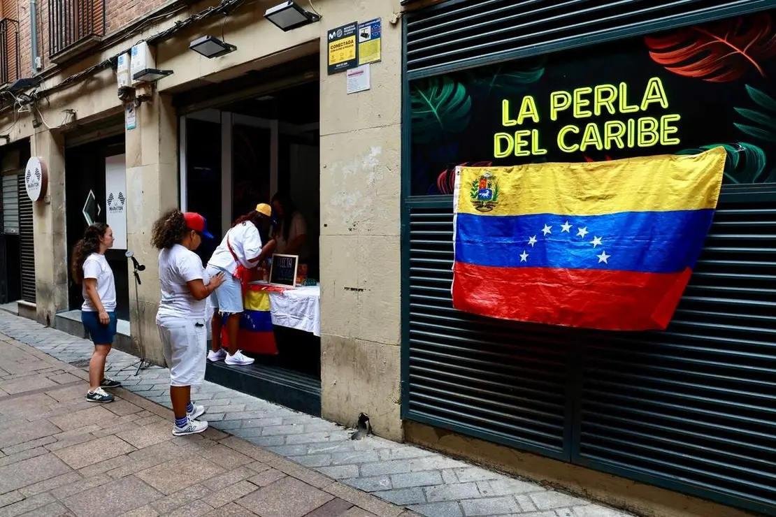 El pub La Perla del Caribe de Le&oacute;n organiza una recogida de art&iacute;culos de primera necesidad y alimentos para Venezuela