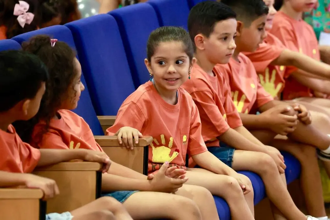La Fundaci&oacute;n Secretariado Gitano de Le&oacute;n organiza un Encuentro Educativo en Abierto, al que asiste el alcalde de Le&oacute;n, Jos&eacute; Antonio Diez