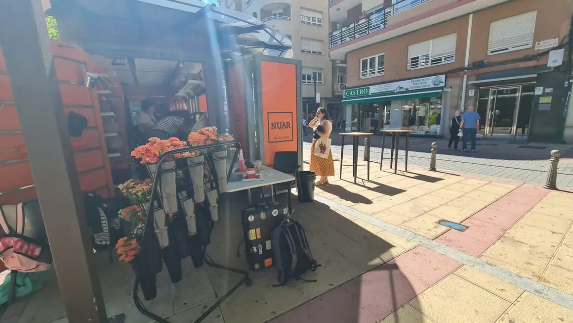 Caf&eacute; y flores (4)