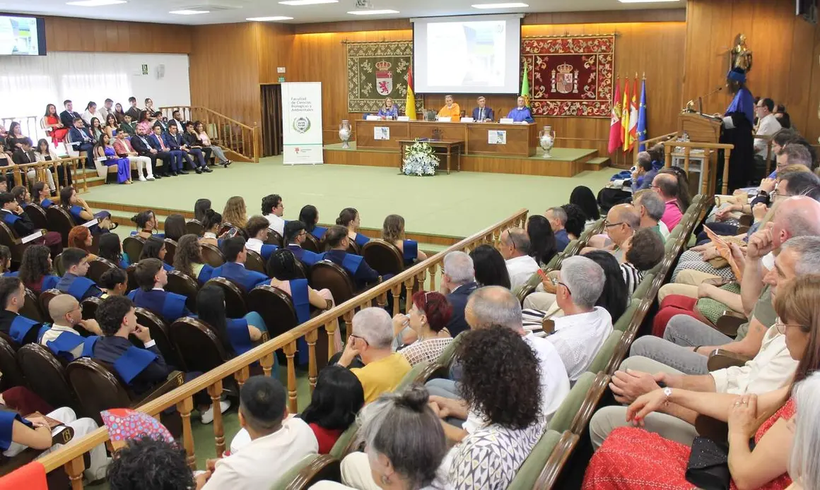 Graduaci&oacute;n Biolog&iacute;a ULE-02