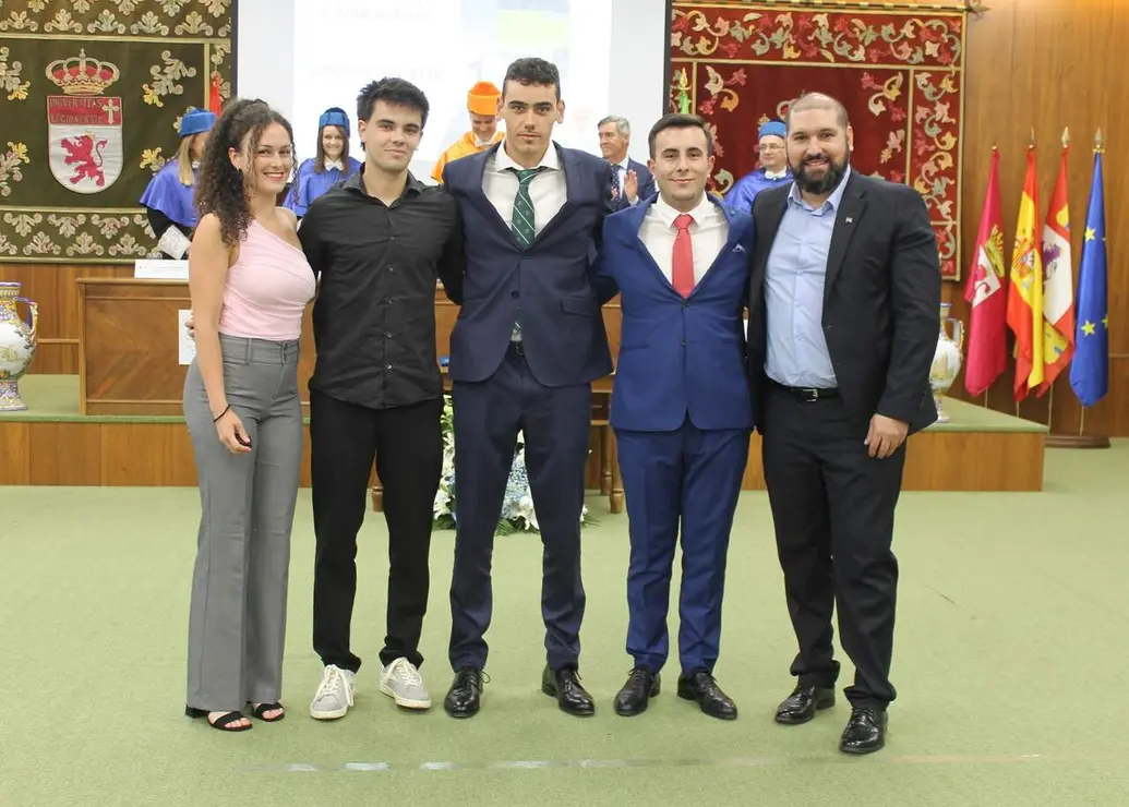 Graduaci&oacute;n Biolog&iacute;a ULE-15