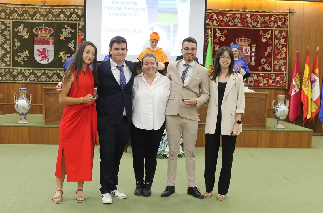 Graduaci&oacute;n Biolog&iacute;a ULE-16