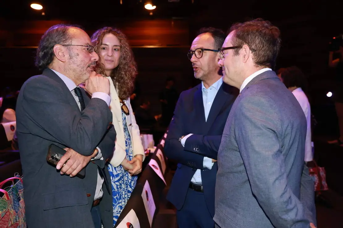El secretario de Estado de Telecomunicaciones e Infraestructuras Digitales, Antonio Hernando Vera, preside la inauguraci&oacute;n del Cybersecurity Summer BootCamp 2026, en la que participan el alcalde de Le&oacute;n, Jos&eacute; Antonio Diez; la rectora de la ULE, Nuria Gonz&aacute;lex;, el secretario al cargo del Comit&eacute; Interamericano contra el Terrorismo de la Organizaci&oacute;n de Estados Americanos, Guillermo Moncayo, y la embajadora observadora permanente de la OEA, Carmen Mont&oacute;n