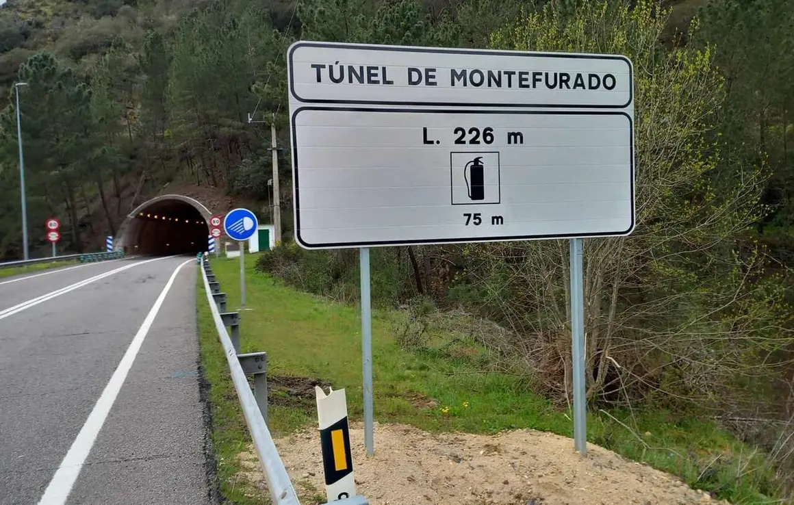 T&uacute;nel Montefurado