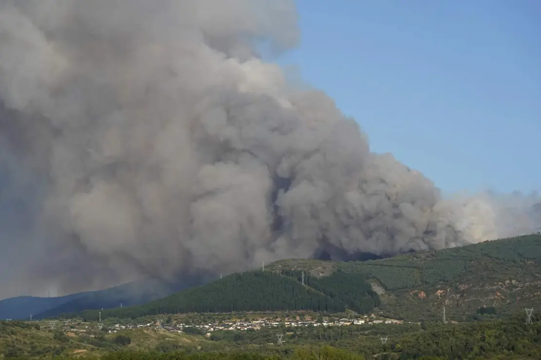 Incendio Bierzo y Castropodame (1)