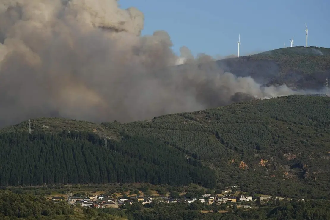Incendio Bierzo y Castropodame (9)