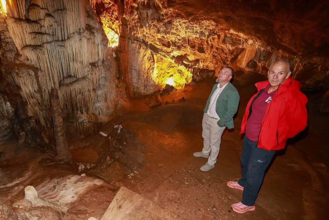Cueva de Valporquero (1)