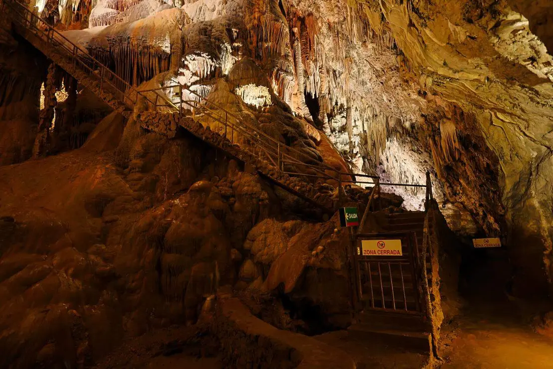 Cueva de Valporquero (10)