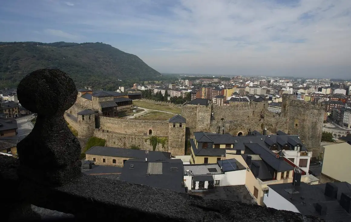 encina museo mirador ponferrada (3)