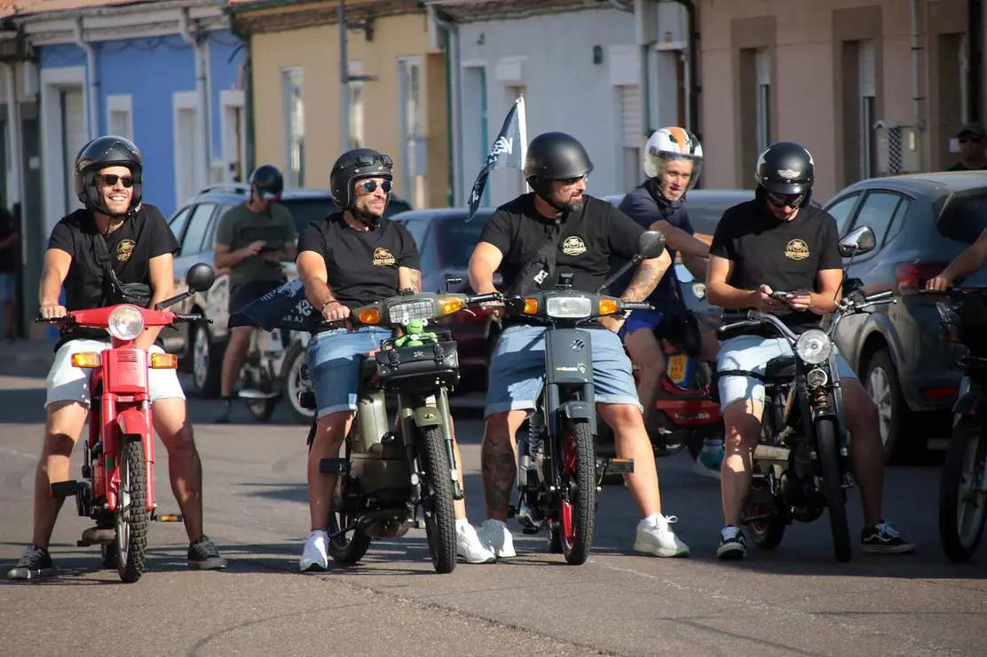 vespa la ba&ntilde;eza (7)