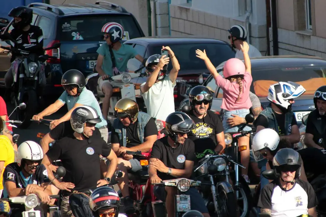 vespa la ba&ntilde;eza (11)