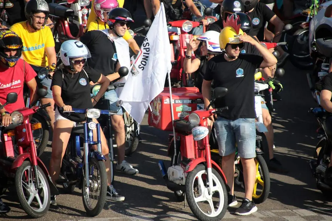 vespa la ba&ntilde;eza (12)