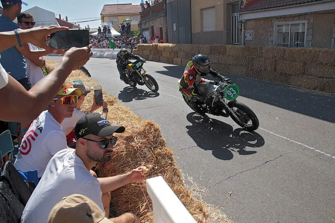 Gran Premio de Velocidad Ciudad de La Ba&ntilde;eza, Cl&aacute;sicas 2T. Foto: Peio Garc&iacute;a