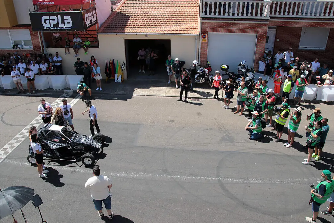 Gran Premio de Velocidad Ciudad de La Ba&ntilde;eza; acto de homenaje a Abel Ramos