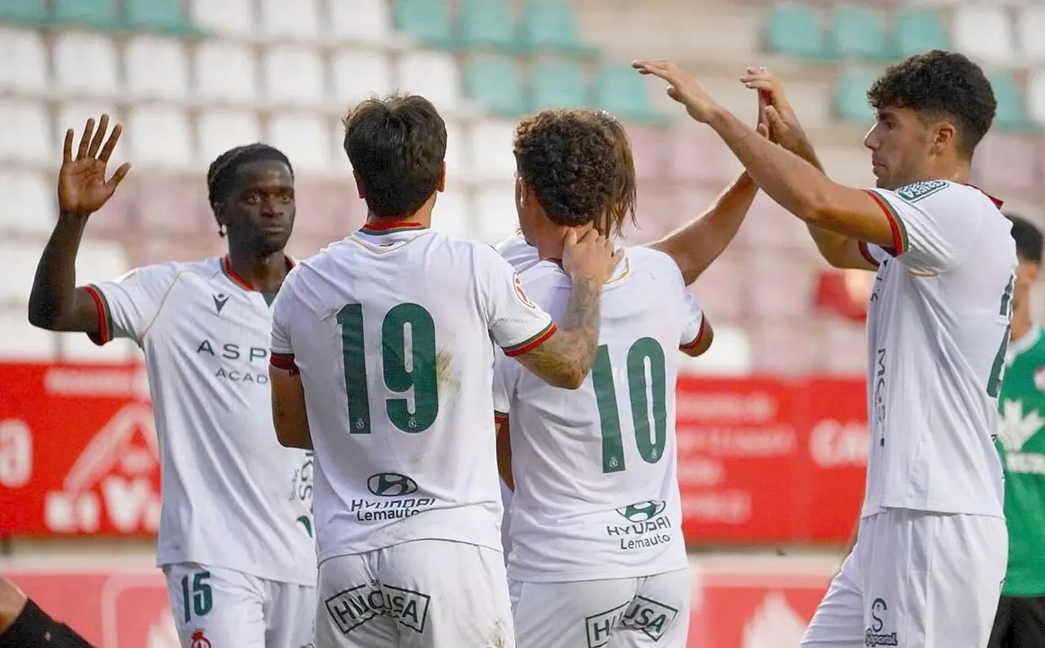 La Cultural sale reforzada de Zamora. El conjunto leon&eacute;s firma un 1-1 ante el Zamora en el Memorial Agust&iacute;n Villar tras adelantarse con un gol de Pedro Benito.