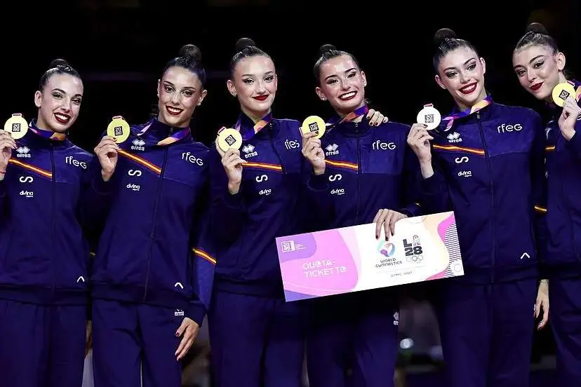 Las leonesas Andrea Corral y Andrea Fern&aacute;ndez logran el t&iacute;tulo mundial con el conjunto espa&ntilde;ol y lo que asegura la presencia en los Juegos de Los &Aacute;ngeles 2028