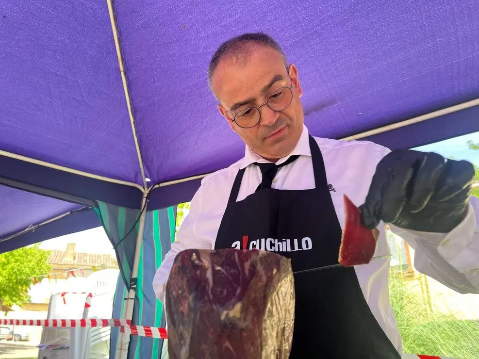 VIII Campeonato auton&oacute;mico de cortadores de cecina 'Agust&iacute;n Risue&ntilde;o'
