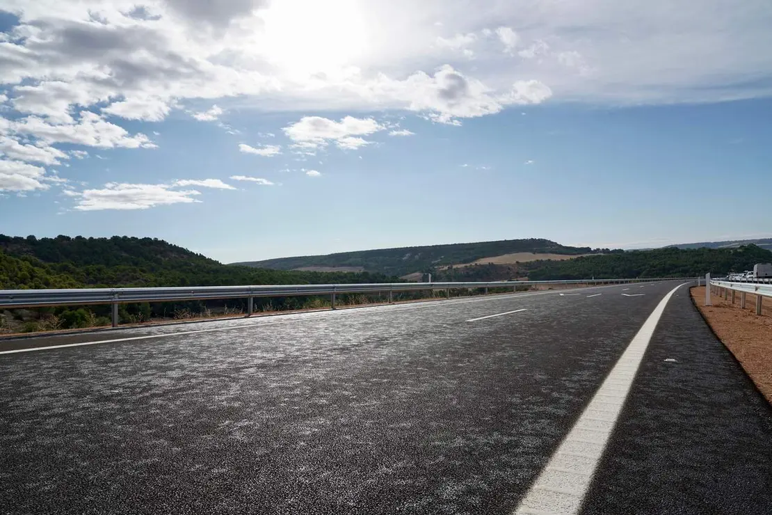 El ministro de Transportes y Movilidad Sostenible, &Oacute;scar Puente, preside la puesta en servicio de dos nuevos tramos de la Autov&iacute;a del Duero, A-11, entre Tudela de Duero y Quintanilla de Arriba, en la provincia de Valladolid