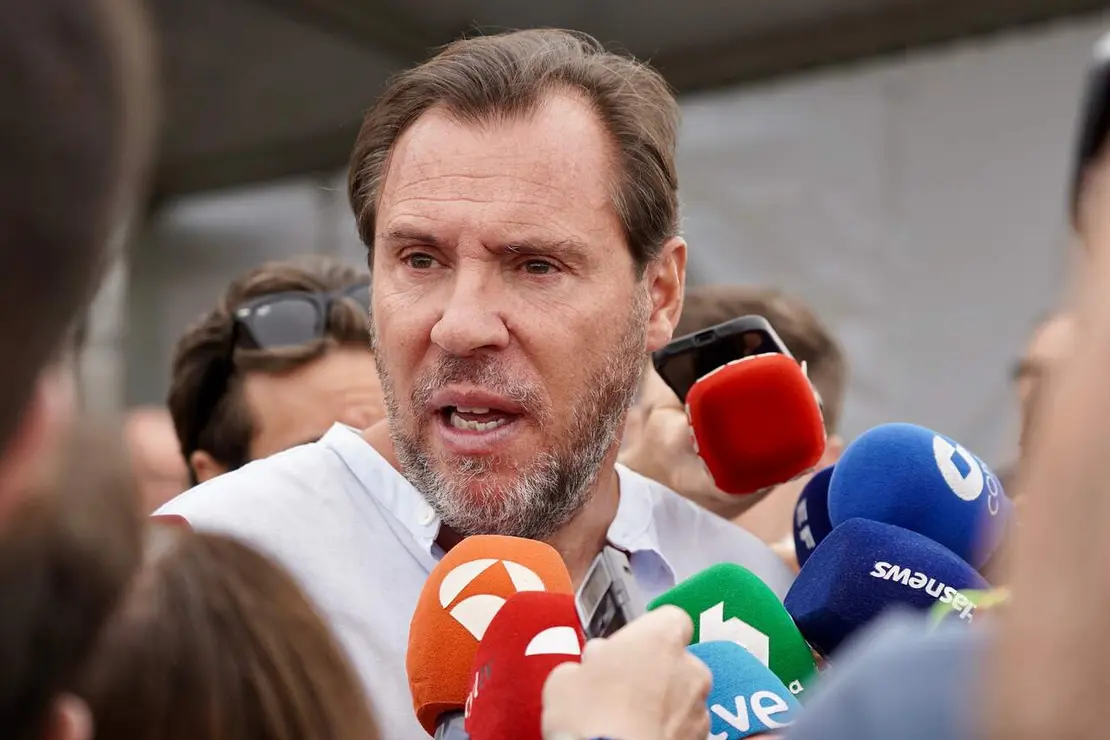 El ministro de Transportes y Movilidad Sostenible, &Oacute;scar Puente, preside la puesta en servicio de dos nuevos tramos de la Autov&iacute;a del Duero, A-11, entre Tudela de Duero y Quintanilla de Arriba, en la provincia de Valladolid