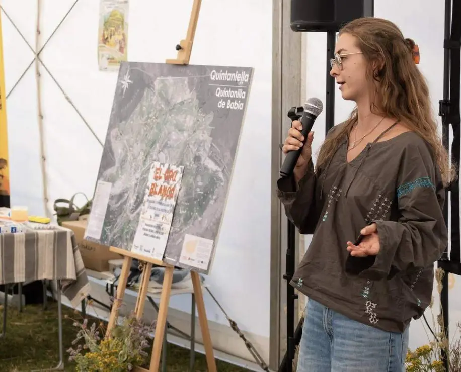celia_alfonso_en_una_de_las_presentaciones