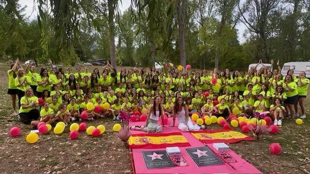 El Club Ritmo atrae a 130 ni&ntilde;as de 6 a 17 a&ntilde;os a La Vecilla para disfrutar del campus de gimnasia r&iacute;tmica decano en Espa&ntilde;a. Foto: Club Ritmo.