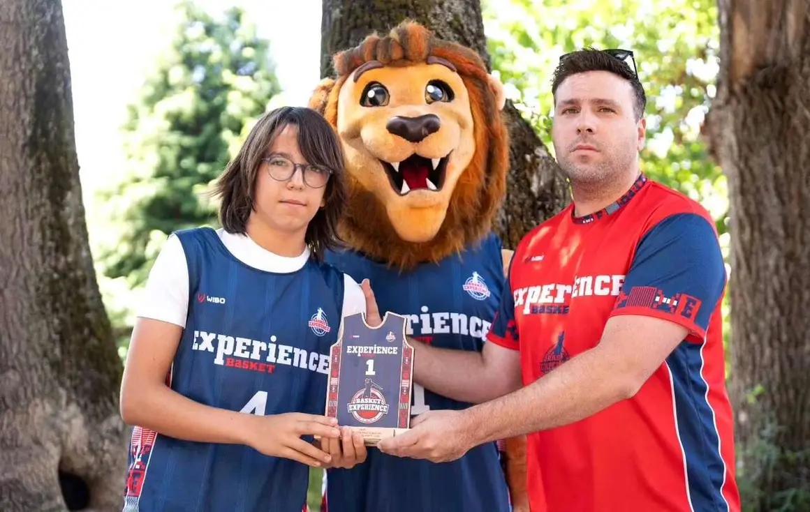 Basket Experience cierra su edici&oacute;n 2026 con 634 jugadores y refuerza su alcance nacional. El campus de baloncesto celebrado en Villablino re&uacute;ne a j&oacute;venes de Espa&ntilde;a y otros pa&iacute;ses y encara ya la preparaci&oacute;n de su decimocuarta edici&oacute;n.