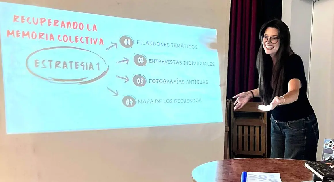 Leyre Alonsol en una de las presentaciones de su proyecto-01