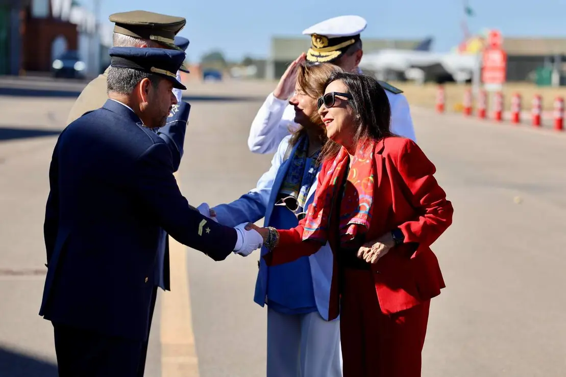 MARGARITA ROBLES BASE (16)