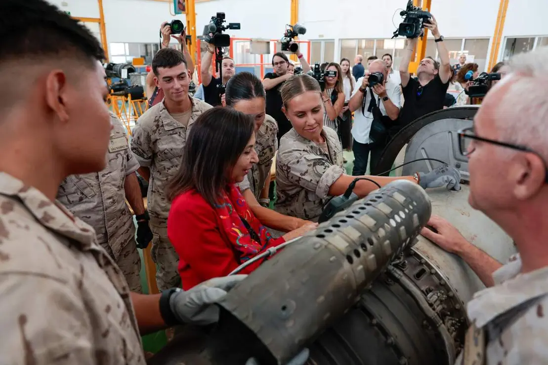 visita-a-actividades-docentes-en-la-academia-bsica-del-aire-y-del-espacio-aba-aerdromo-militar-de-len-foto-rubn-somontemde_55526417147_o