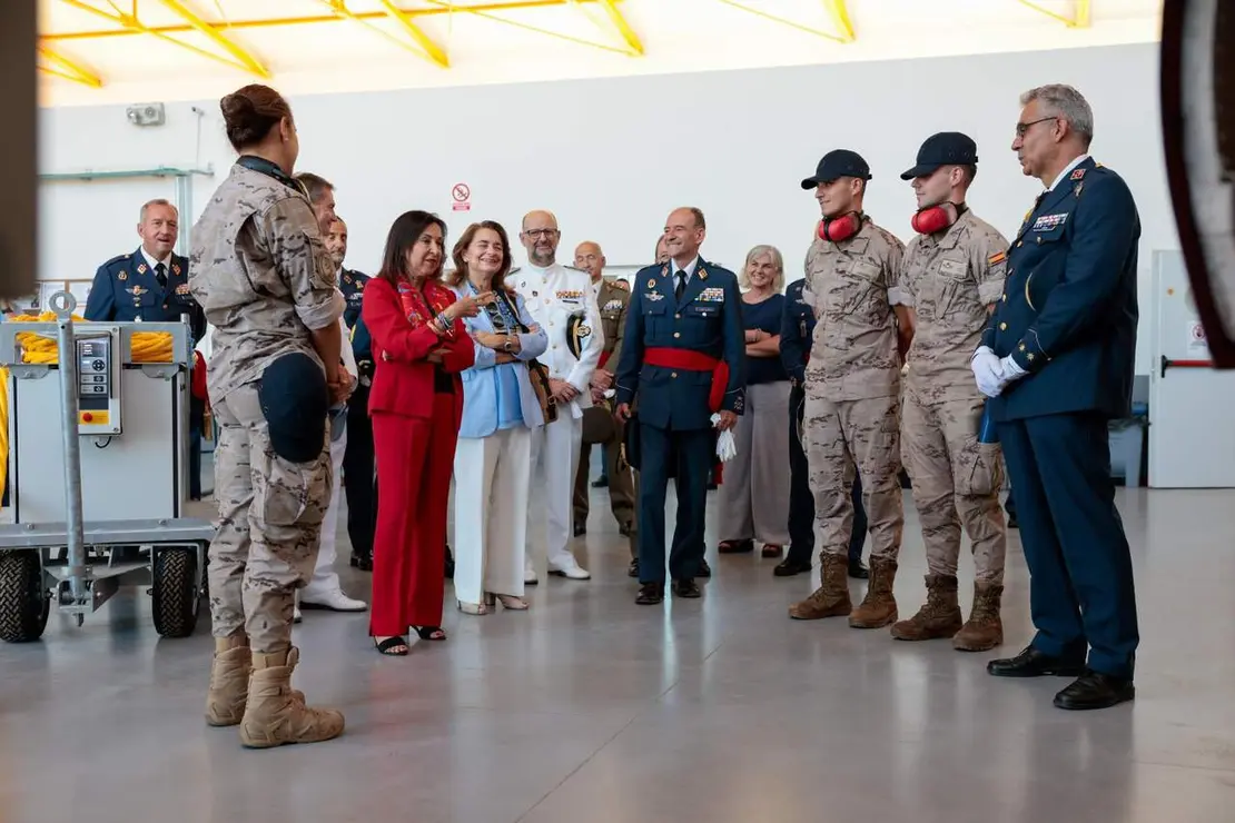 visita-a-actividades-docentes-en-la-academia-bsica-del-aire-y-del-espacio-aba-aerdromo-militar-de-len-foto-rubn-somontemde_55526418262_o