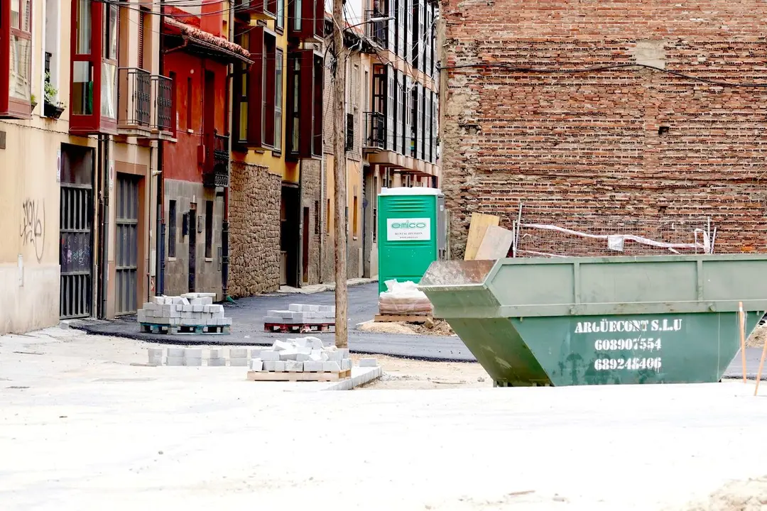 La parte ya reurbanizada de la nueva calle que unirá el Espolón y La Palomera.