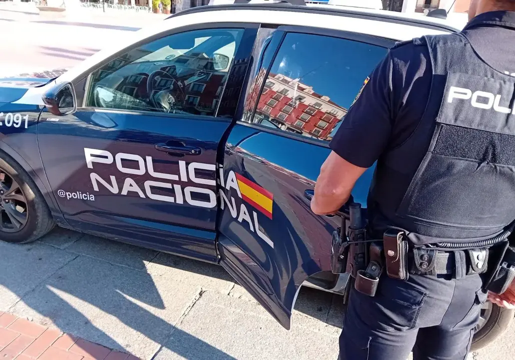 La Policía Nacional detiene en Segovia a un joven acusado de violar a una estudiante norteamericana de la IE University.