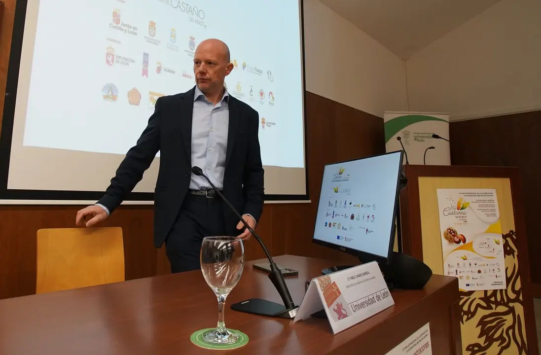 Inauguraci&oacute;n de las Jornadas Cient&iacute;fico-t&eacute;cnicas de la Feria Internacional de las Casta&ntilde;as Biocastanea 2024.
