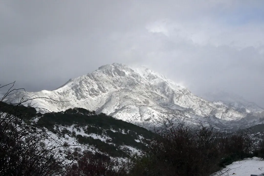La Aemet adelanta a hoy el aviso amarillo por nevadas en zonas de montaña de León.