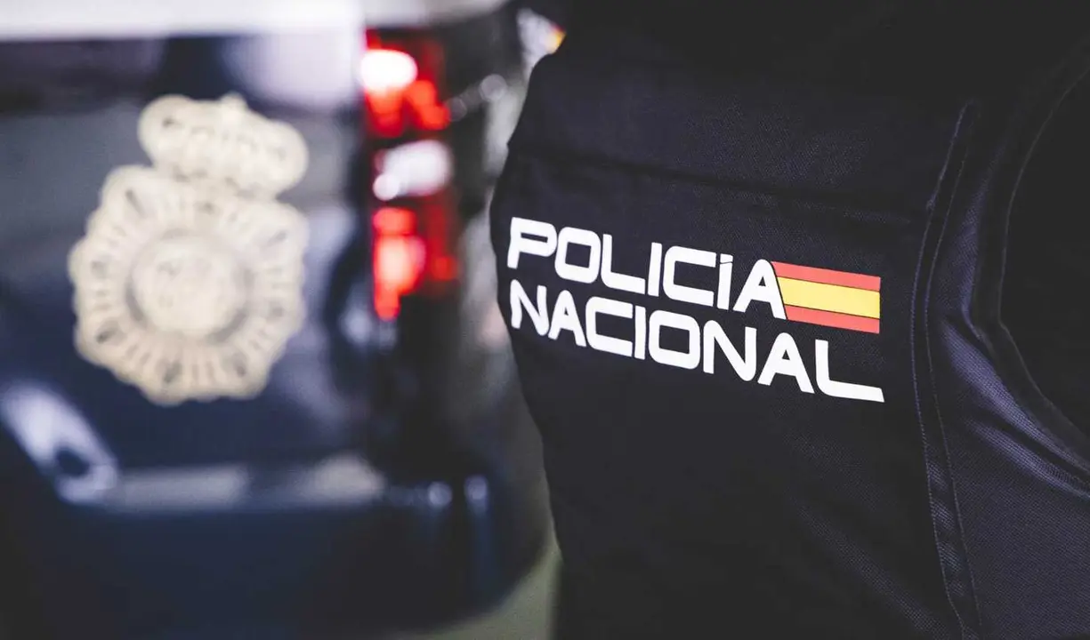 Agentes de la Policía Nacional durante una intervención.