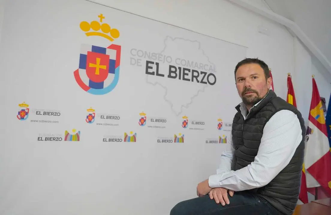 Luis Perales, consejero del Consejo Comarcal del Bierzo encargado del estudio de acotados micológicos para legalizar la recogida y venta de setas en la comarca. Foto: César Sánchez