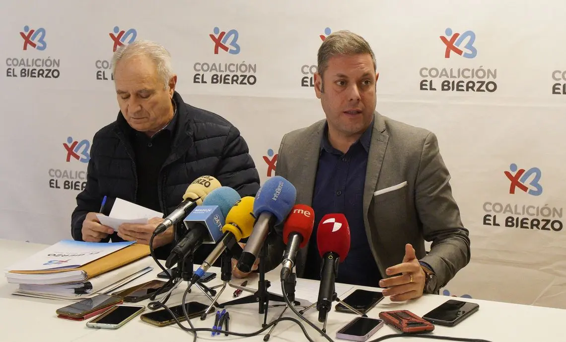 Coalición por El Bierzo informa de la apertura de un expediente sancionador al Ayuntamiento de Igüeña. Foto: César Sánchez.