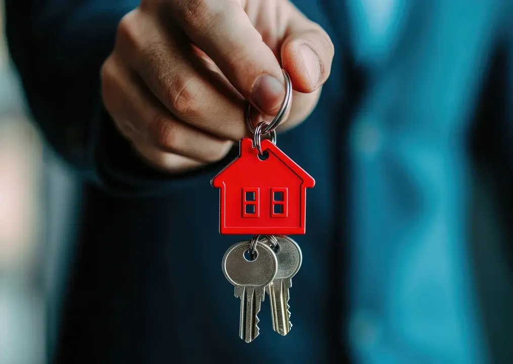 Castilla y León se acerca al millar de avales a jóvenes que han comprado casa en el último año y medio.