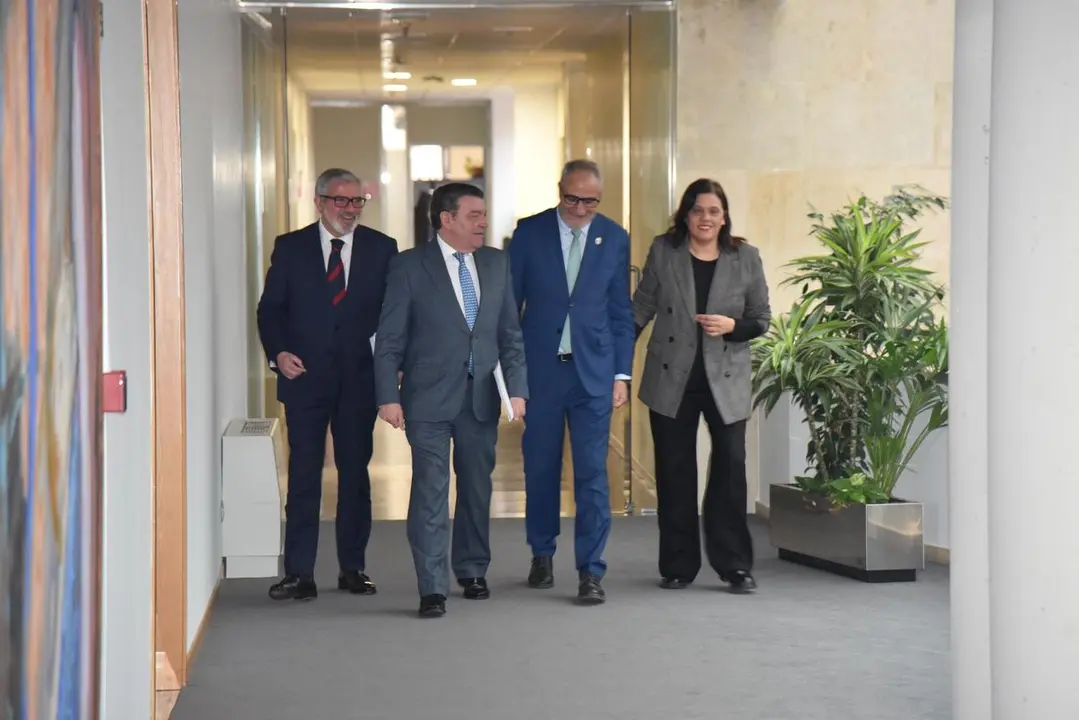 Reunión con el Consejo Comarcal del Bierzo.