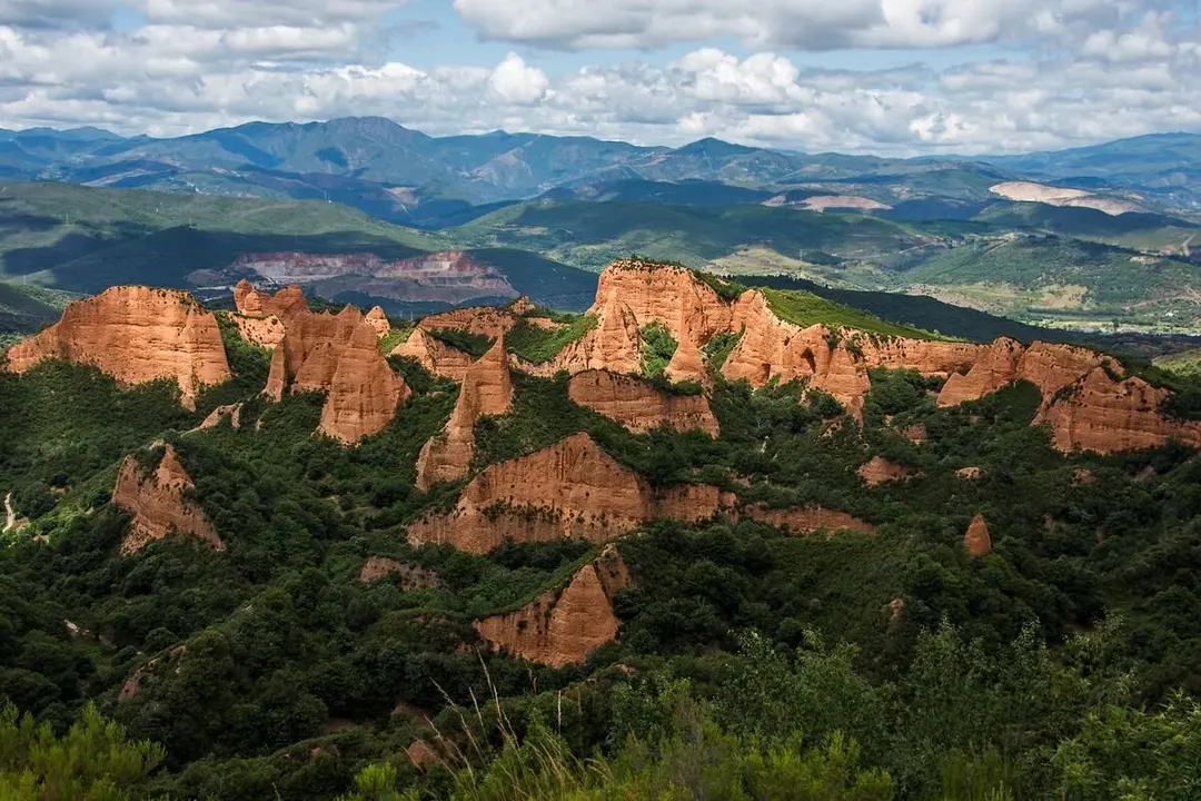 Las Médulas consiguen el sello de destino de excelencia turística ‘Spain is Excellence’.